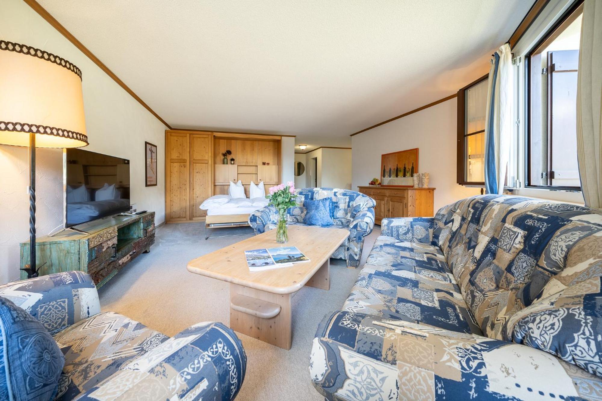 8001 Gemuetliche 2,5-Zimmer-Wohnung Mit Wunderschoenem Ausblick Richtung Scuol Vulpera Luaran gambar